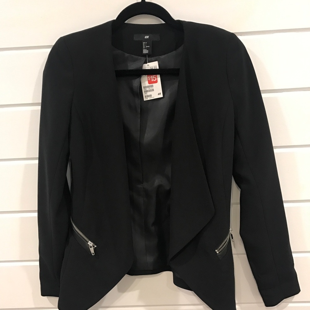 H&M black blazer size 4